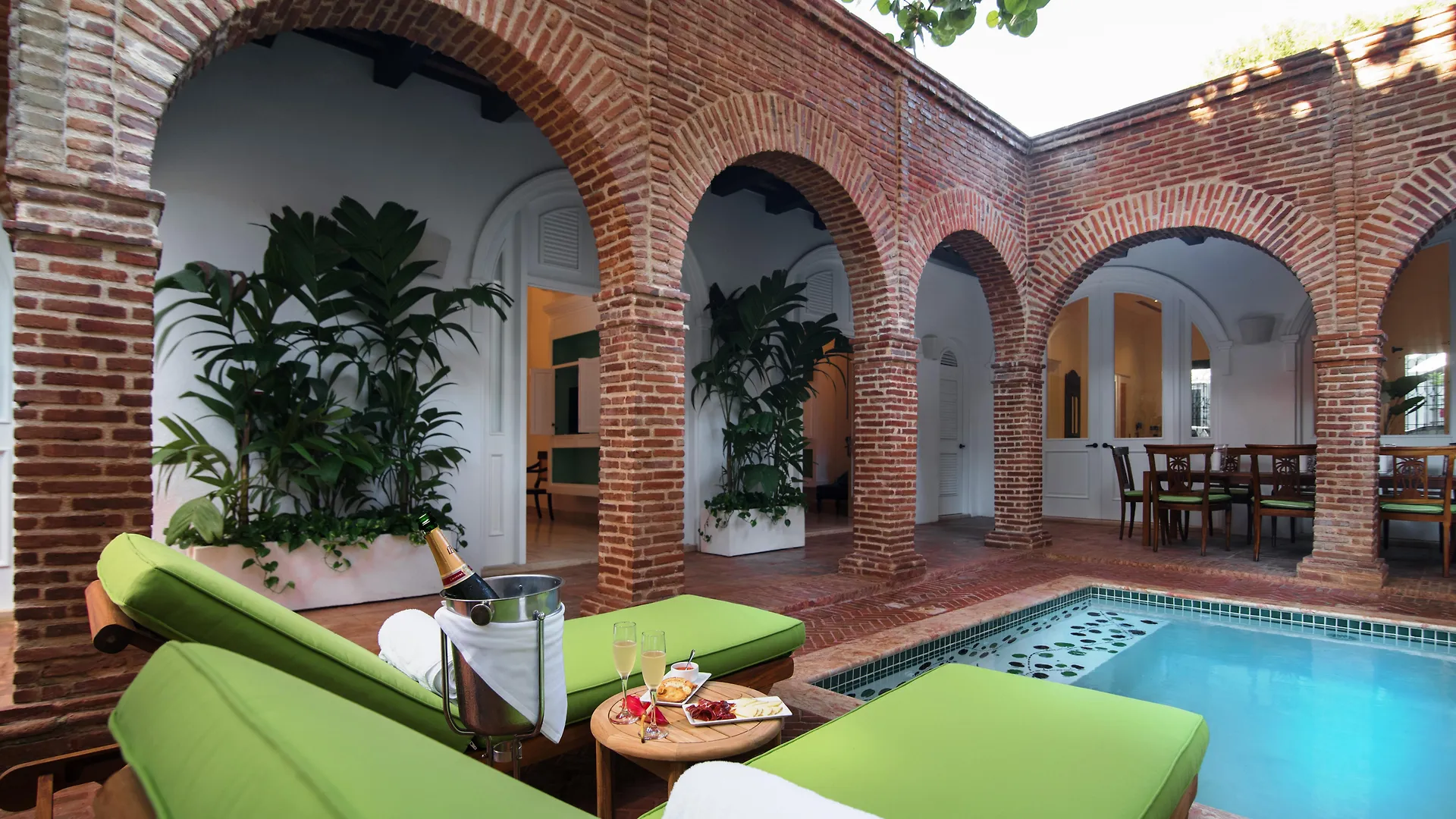 Casas Del XVI Hotel Santo Domingo